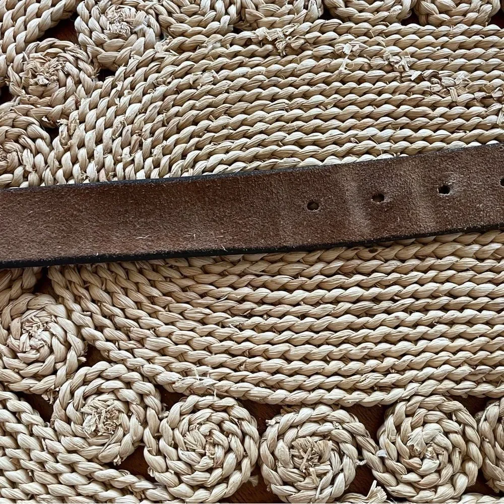 American Eagle Outfitters Men's Brown Leather Belt Size 39”